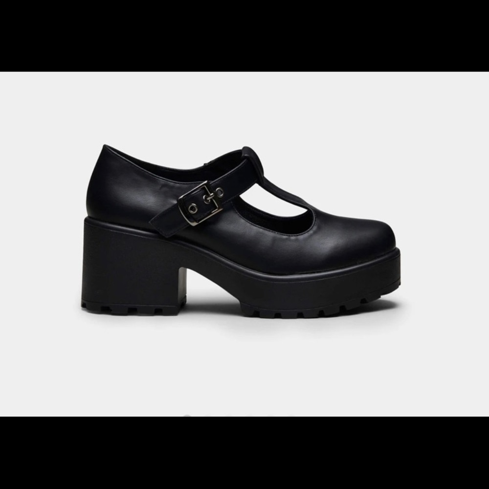 COPY - NIB Koi Sai Platform Block Heel T-Strap Ma…